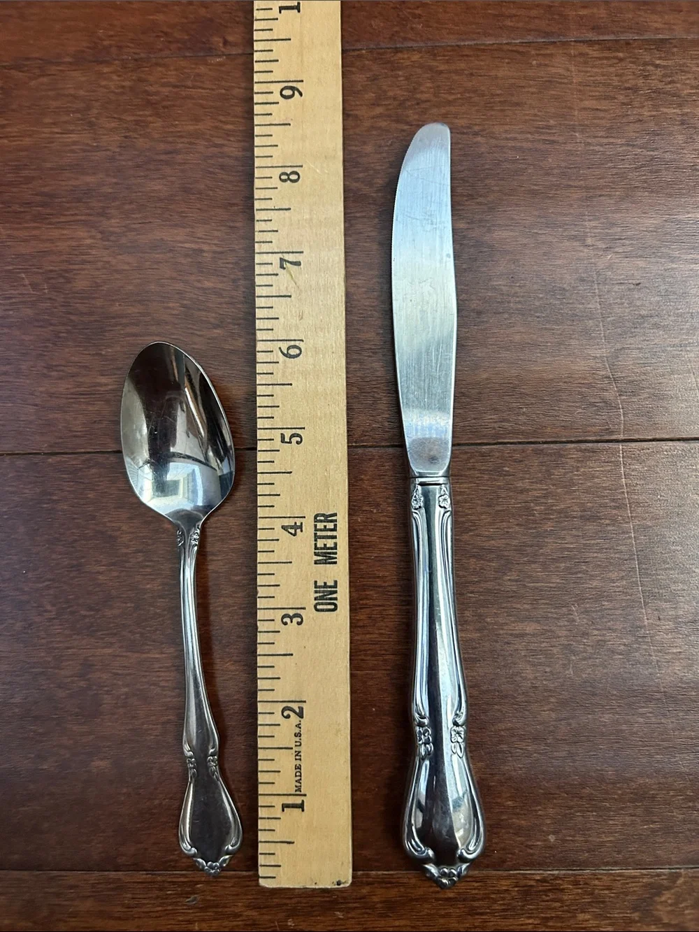 Vintage Oneida Craft Chateaux Deluxe Stainless Steel Flatware Set - 27 Pieces